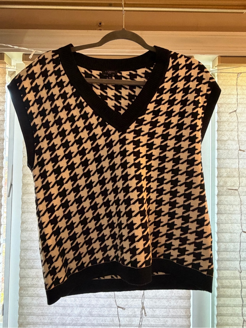 Talbots Black & White Houndstooth V‑Neck Sweater Vest
